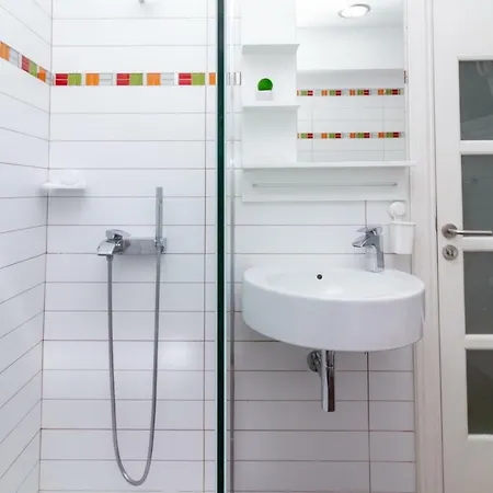 Daire Flatguest Live - 3bdr + 2wc + Wifi